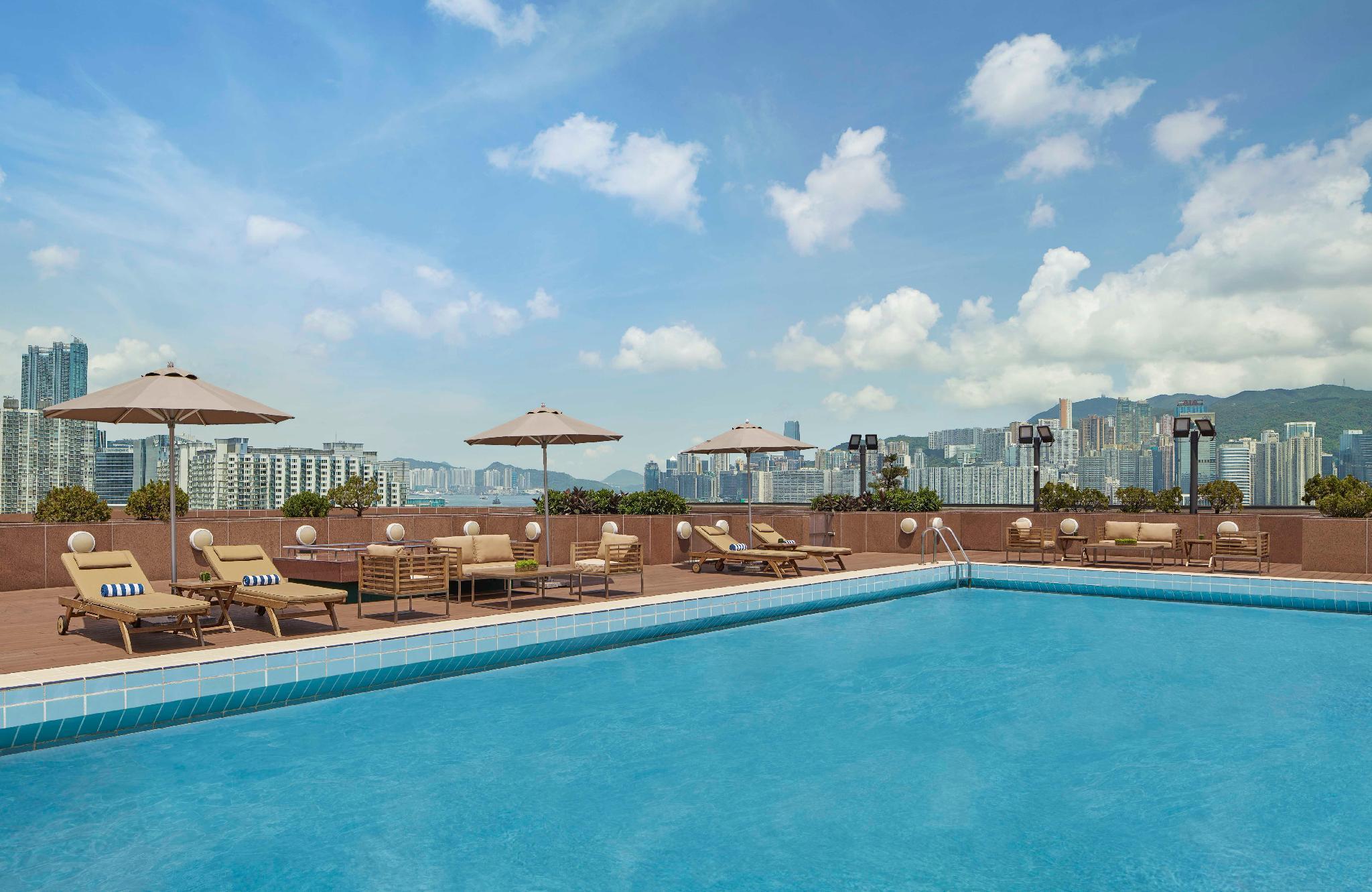 New World Millennium Hong Kong Hotel Экстерьер фото Rooftop pool