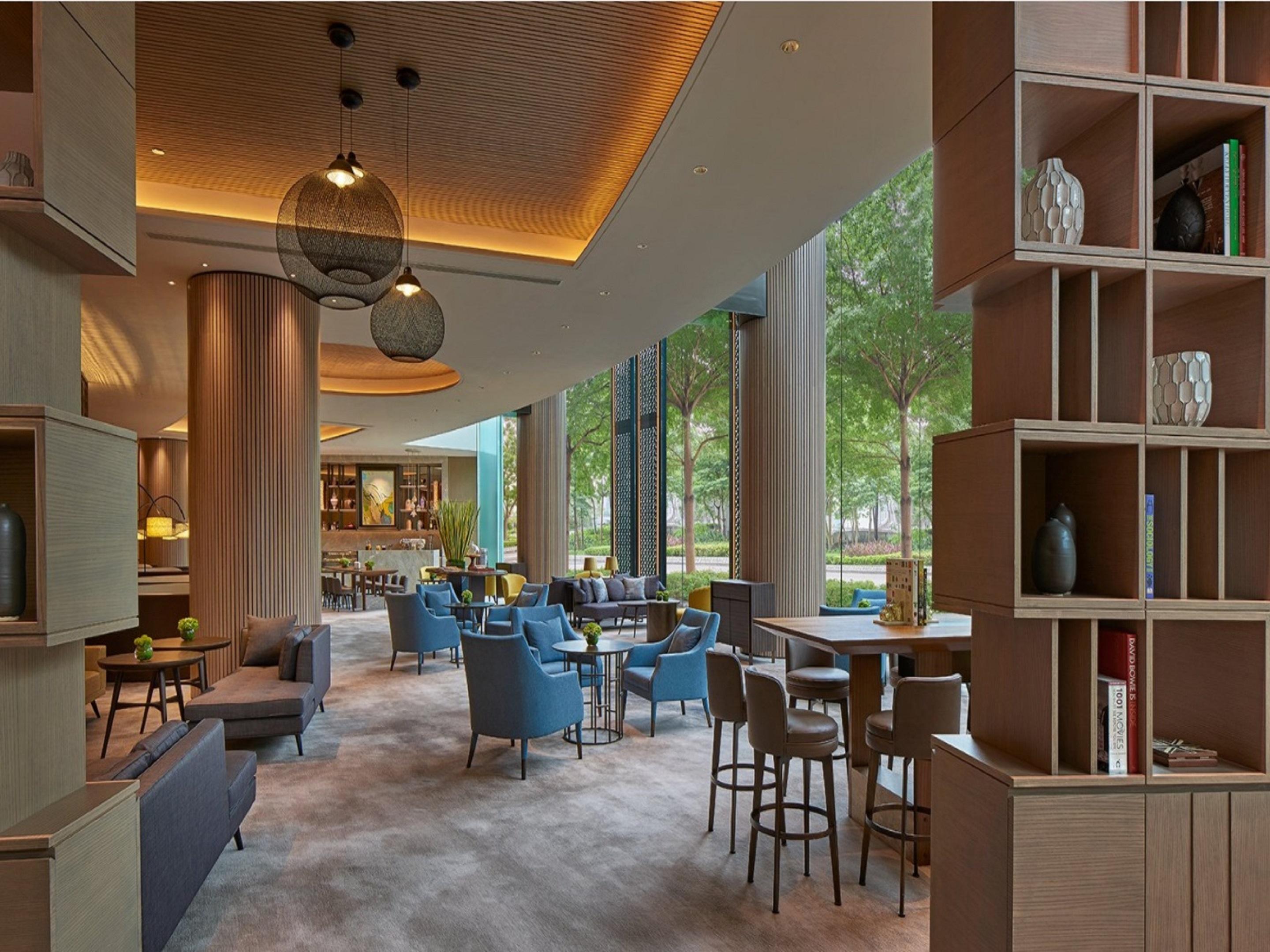 New World Millennium Hong Kong Hotel Экстерьер фото The Lounge at the InterContinental London The O2